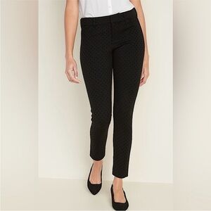 Old Navy Black Polka Dot Pixie Ankle Pant